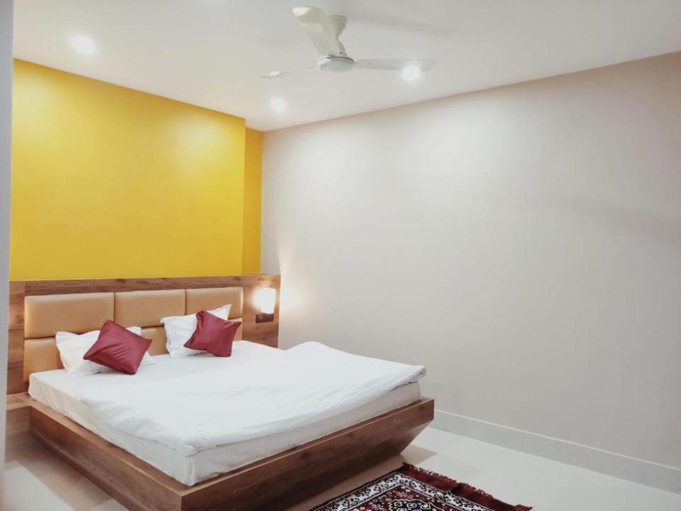 Hotel Vaishnavi Near Baba Dham Temple Deoghar Ngoại thất bức ảnh