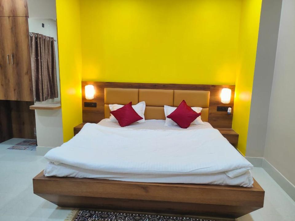 Hotel Vaishnavi Near Baba Dham Temple Deoghar Ngoại thất bức ảnh