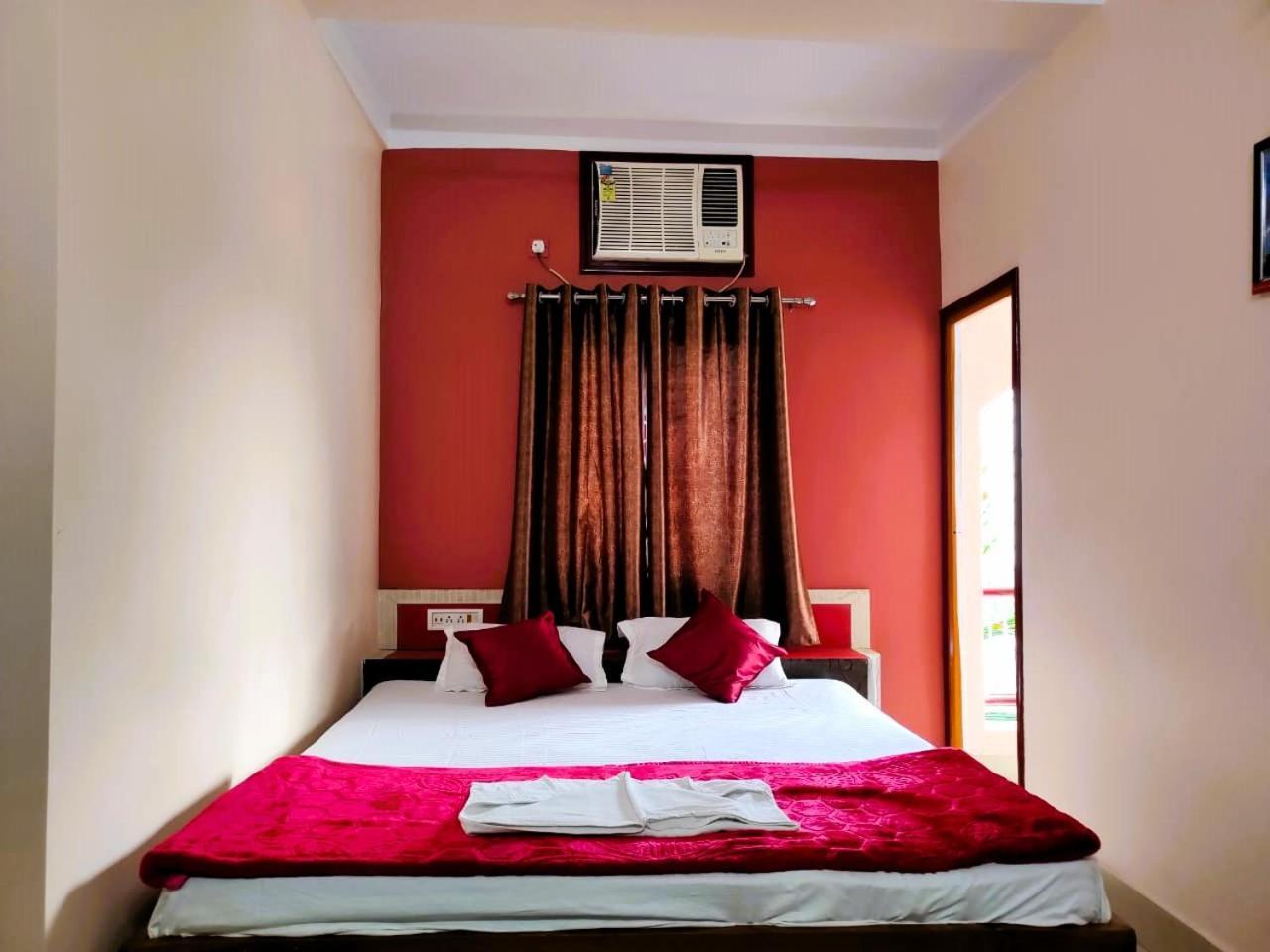 Hotel Vaishnavi Near Baba Dham Temple Deoghar Ngoại thất bức ảnh